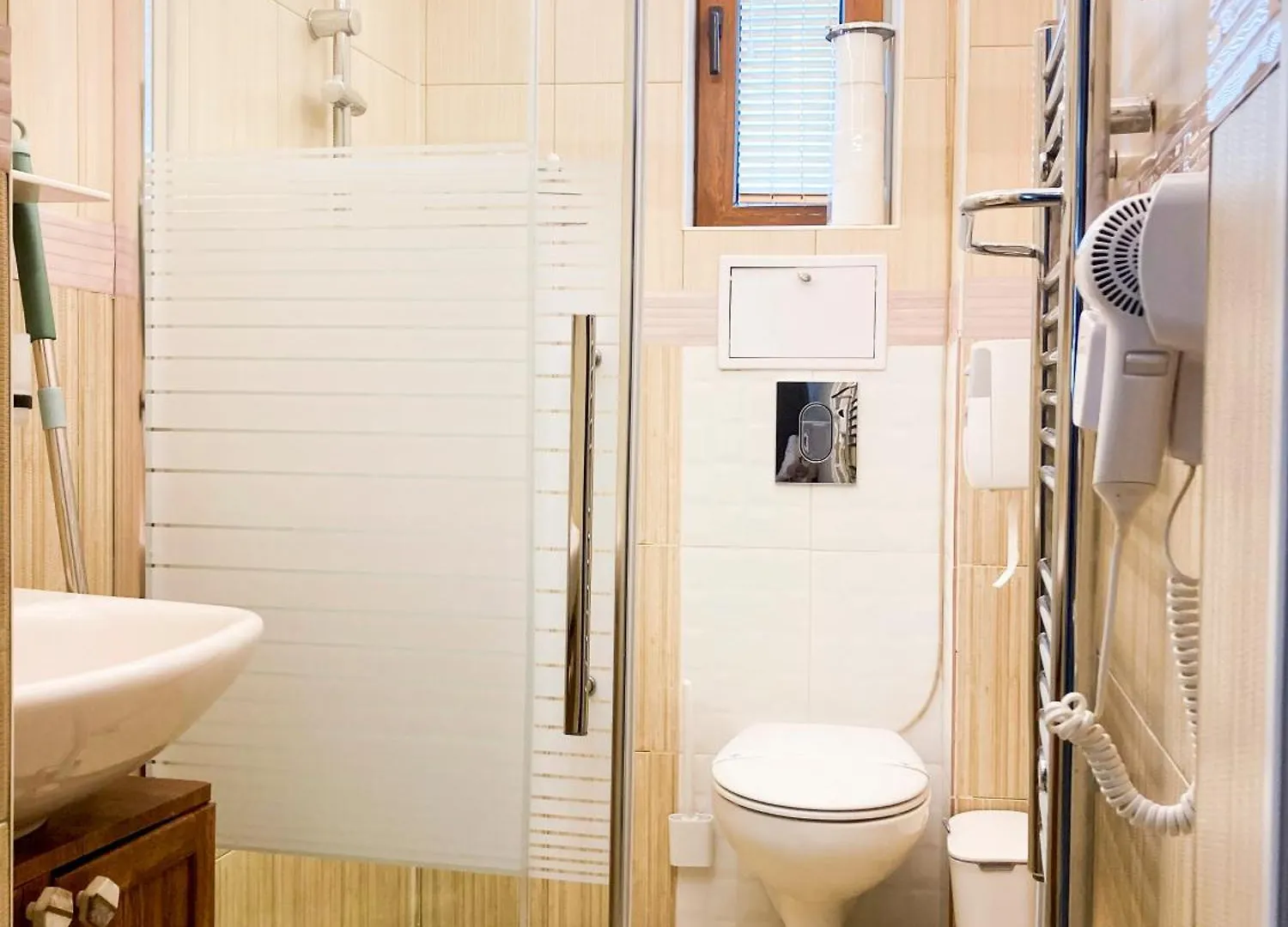 Two Bedroom Apartment -Welcome To Burgas- Top Location, Central Station, Main Walking Street, Sea Garden, Near The Beach